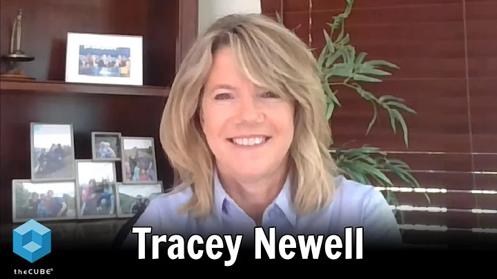 Tracy Newell Photo 24