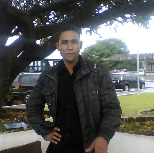 Ademir Silva Photo 14