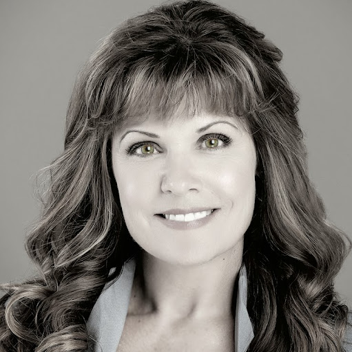 Stacy Miller Photo 16