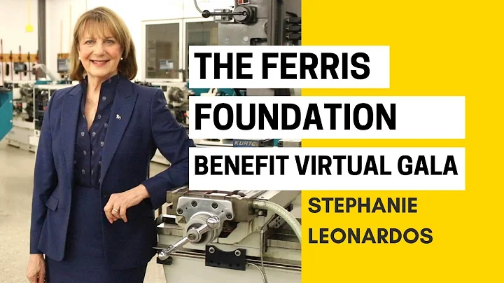 Stephanie Ferris Photo 35