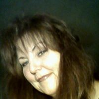 Kelly Stacy Photo 7