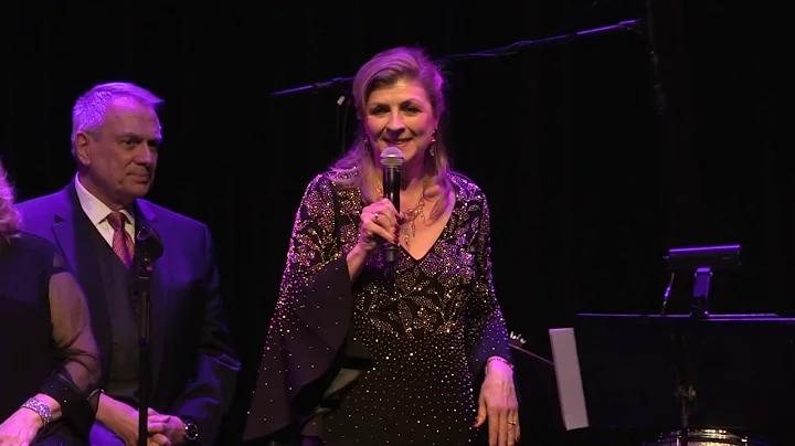 Catherine Thomson Photo 27