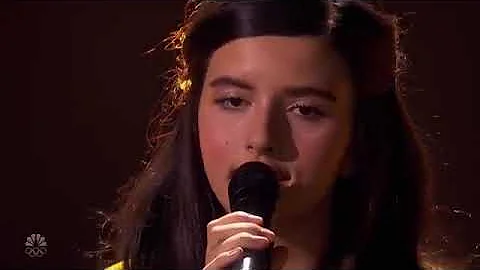 Angelina Carlone Photo 5