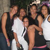 Robin Kelly Photo 4