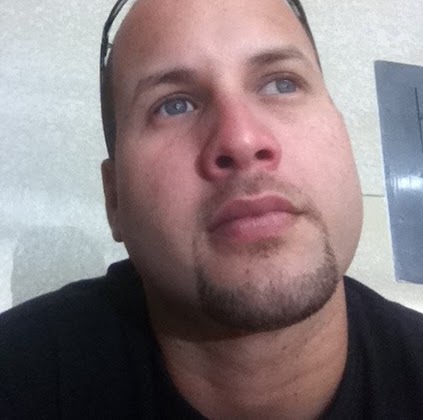 Ricardo Velazquez Photo 12