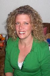 Deanna Wood Photo 17