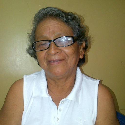 Delia Vera Photo 15