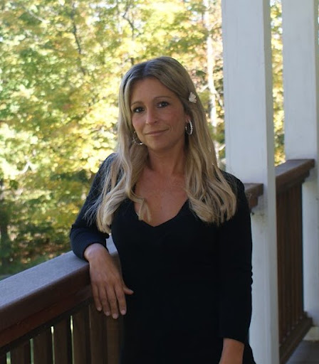Amy Major Photo 13