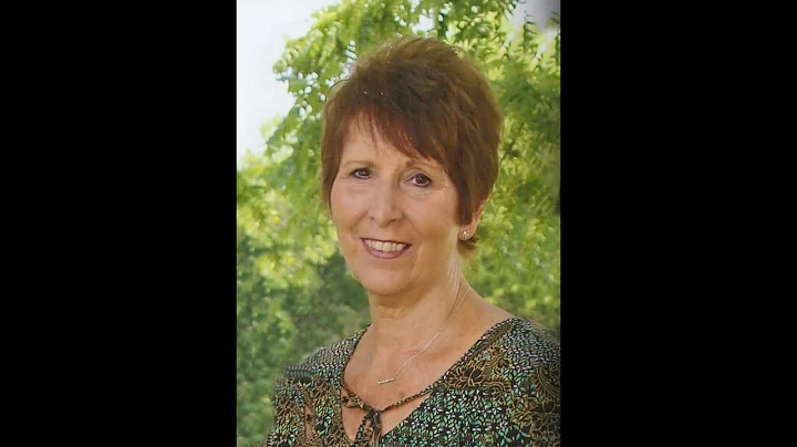 Becky Colvin Photo 24