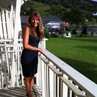 Kristin Berg Photo 4