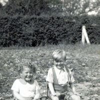 Malcolm Foster Photo 8