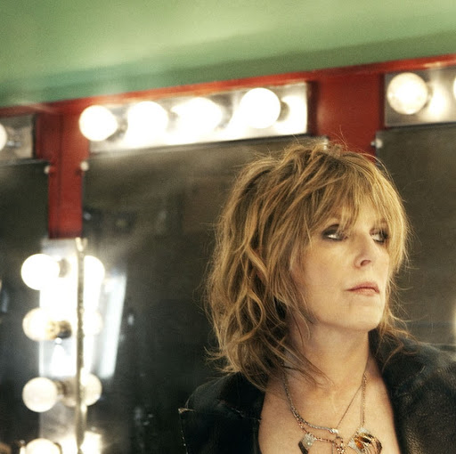 Lucinda Williams Photo 14