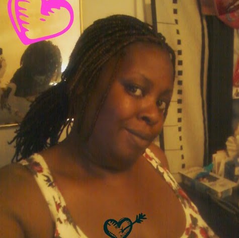 Erica Elliott Photo 16