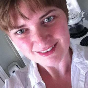 Jamie Hall Photo 19