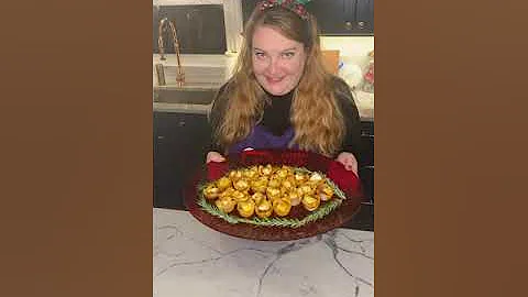 Michelle Petrillo Photo 30