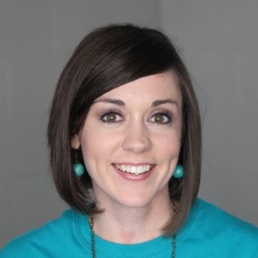 Jennifer Goins Photo 12
