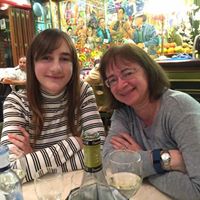 Charlotte Leach Photo 5