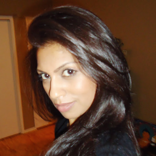 Natasha Roy Photo 15