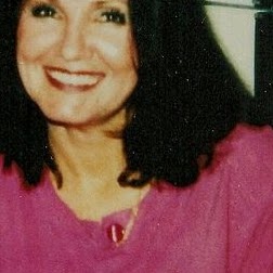 Martha Lindsey Photo 9