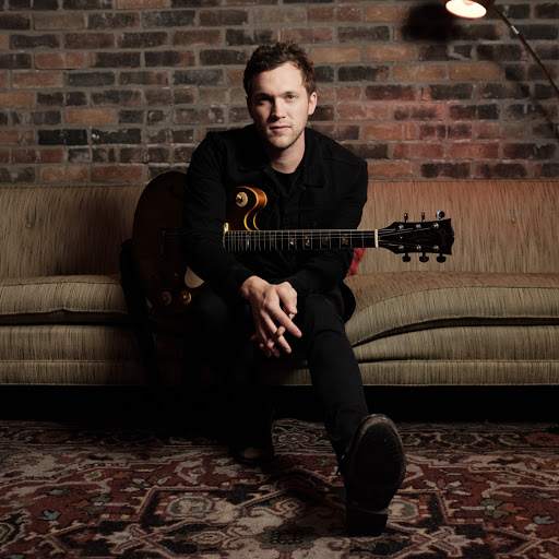 Phillip Phillips Photo 9