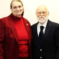 Esther Elliott Photo 6