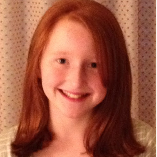 Clare Davis Photo 12