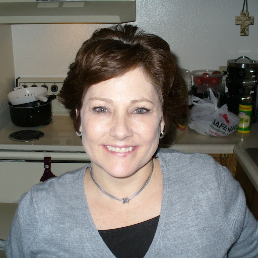 Sandi Miller Photo 13
