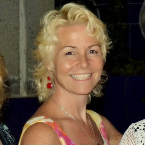 Kim Connolly Photo 14