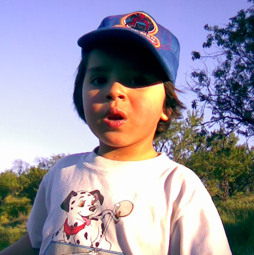 Rafael Bustos Photo 13