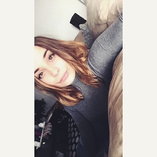 Lucy Kerr Photo 10