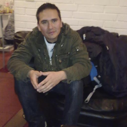 Larry Rios Photo 10