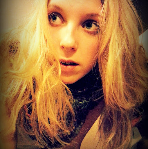 Ellen Winter Photo 13