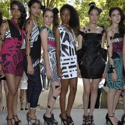 Maria Mayes Photo 9