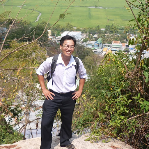 Vinh Phan Photo 14