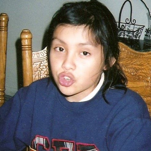 Elizabeth Corona Photo 9