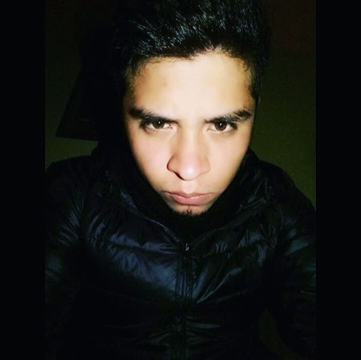 Roger Rivas Photo 10