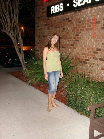 Vanessa Martinez Photo 18
