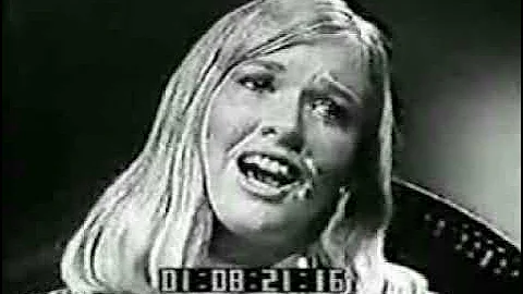 Pamela Bennett Photo 33