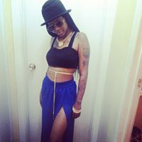 Vania Smith Photo 4
