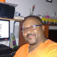 Manuel Pomares Photo 3