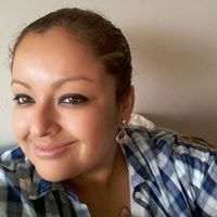 Claudia Arias Photo 8