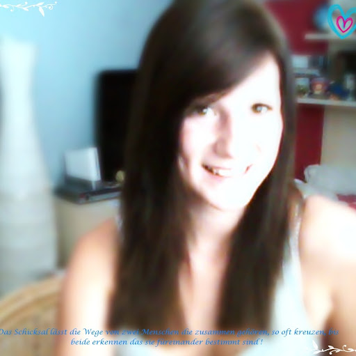 Claudia Weiss Photo 12