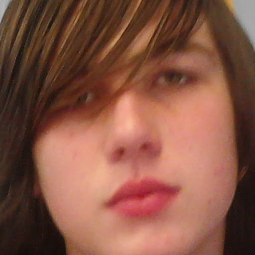 Lucas Foster Photo 16