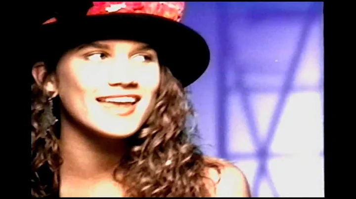 Tiffany Hale Photo 28