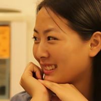 Linda Zeng Photo 2