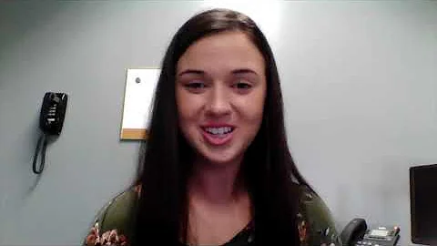 Elizabeth Callahan Photo 32