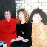 Julie Swift Photo 5
