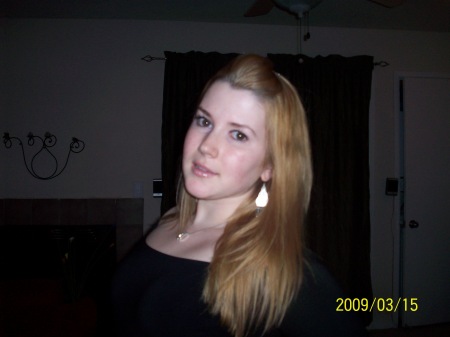 Christine Helmer Photo 9