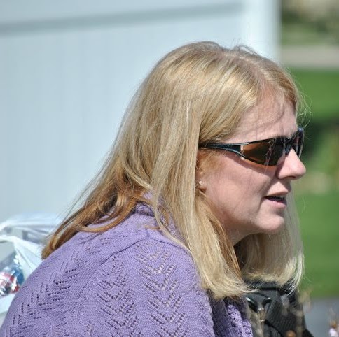 Lori Riddle Photo 9