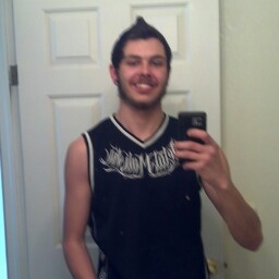 Levi Schroeder Photo 8